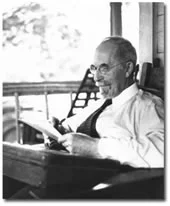 Σχετικά με τον συγγραφέα, Harold W. Percival